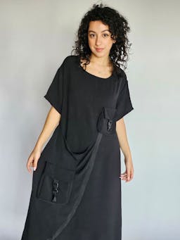 Black Dress with Pocketsindex