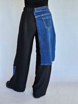 Black Loose Pants with Half Skirtindex