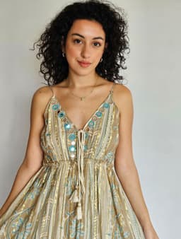Mirrors Dressindex